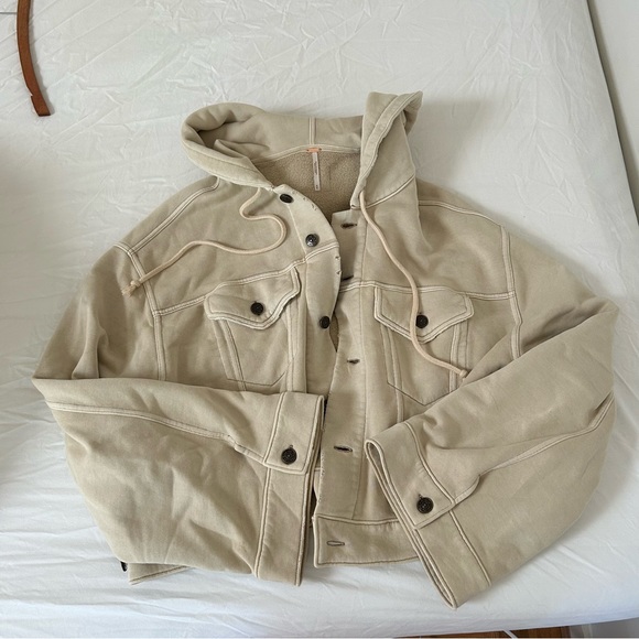 Free People sweatshirt jacket - Picture 1 of 5